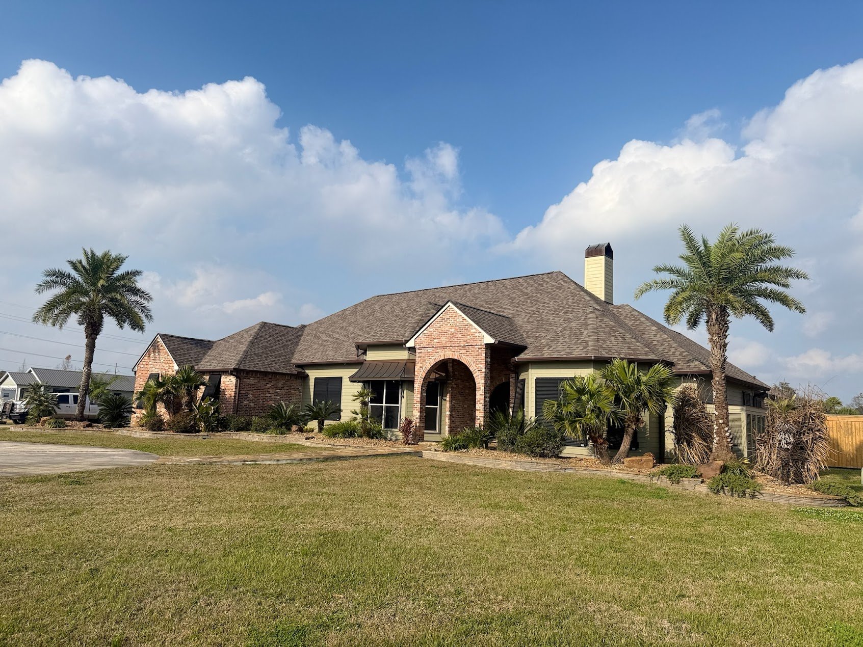 Premium asphalt shingle roof replacement on luxury Louisiana home